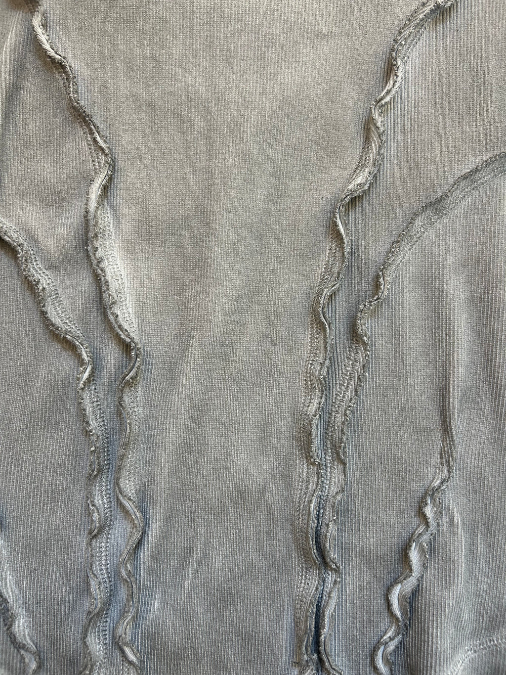 Asymmetrical body hugging Long sleeve